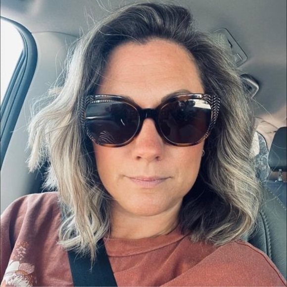 Meet your Posher, Hayley - Picture 1 of 1